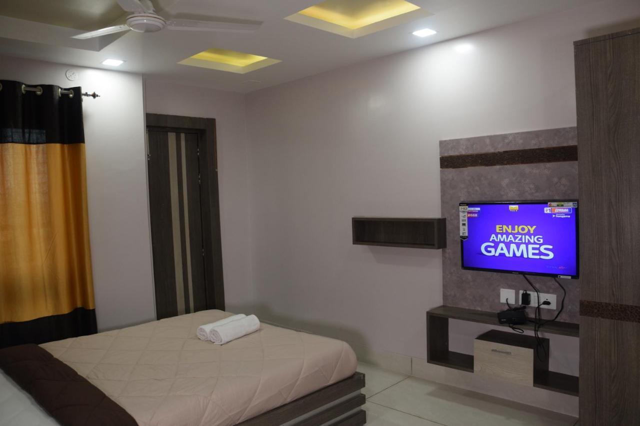 Hotel Nandini Baharampur Exterior photo